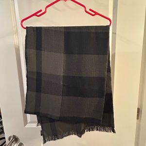 Banana Republic Scarf